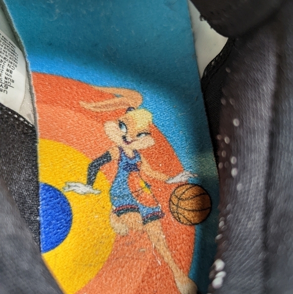 Nike Lebron  18  XVIII Low (GS) Space Jam Tune Squad . Bugs and Lebron insoles. - Picture 4 of 9